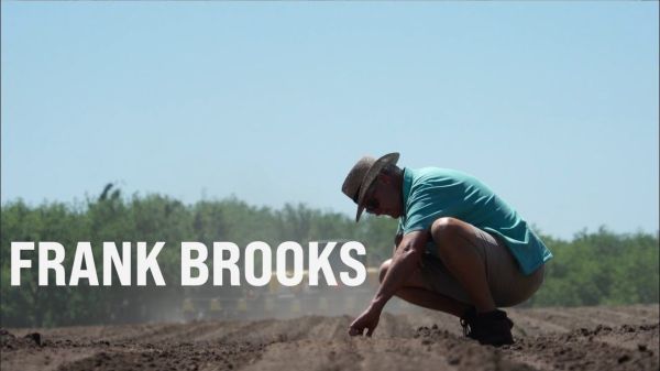 S1.E3 - Meet Frank Brooks